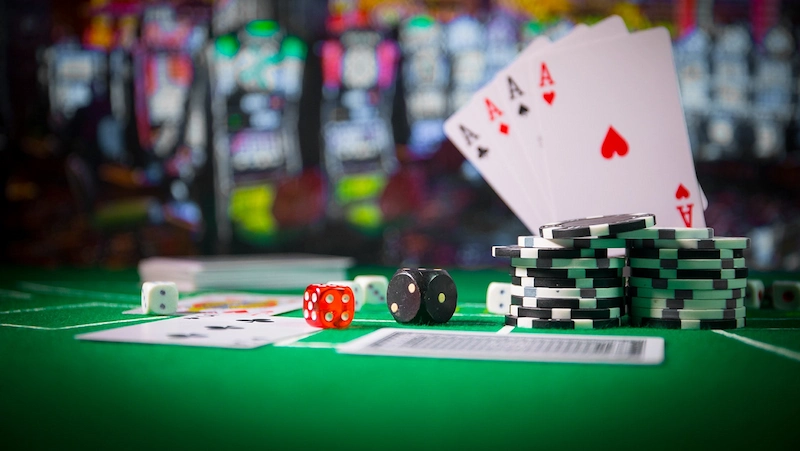 Top 5 game bài đổi thưởng online Manclub dễ ăn tiền nhất Game bài đổi thưởng online là gì?